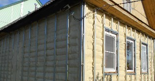 Утепление домов ППУ в Топках | ППуТпк – от 786 руб. за м²